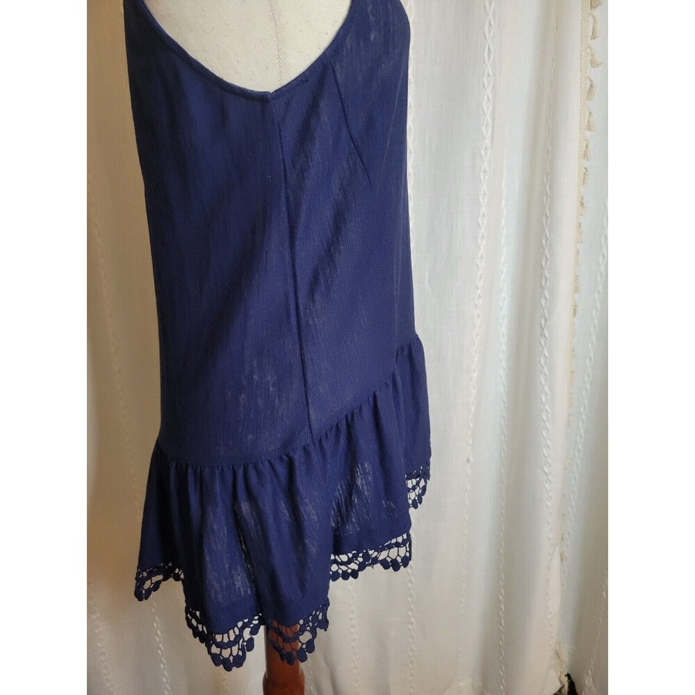 Wallflower‎ Peplum Hi Lo V Neck Tank Semi Sheer Crochet Trim Navy Large - Picture 7 of 8